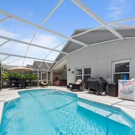 Private Oasis In Kissimmee - Pool, Bbq, Free Parking Apartman Orlando Kültér fotó