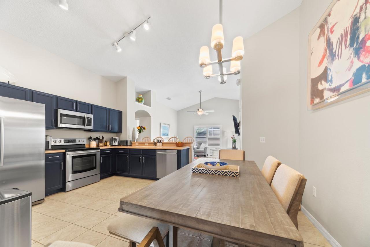 Private Oasis In Kissimmee - Pool, Bbq, Free Parking Apartman Orlando Kültér fotó