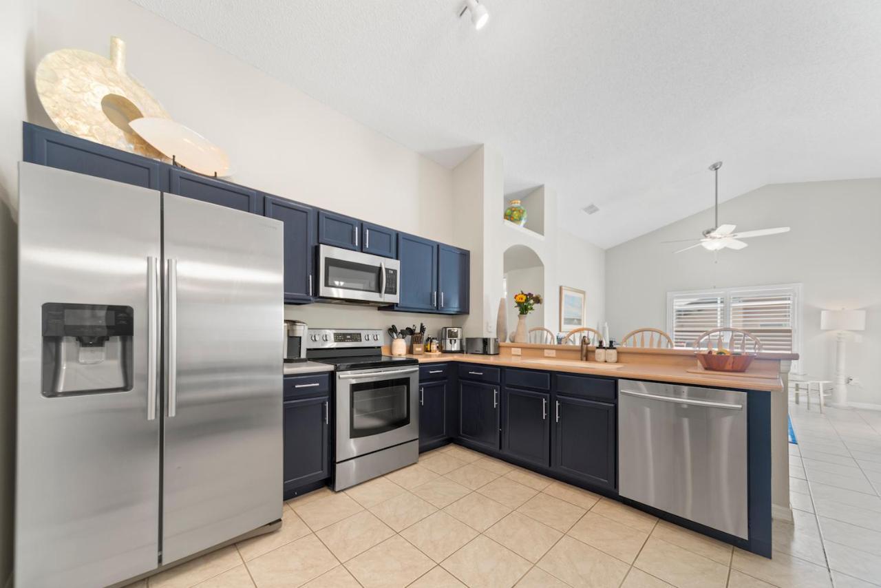Private Oasis In Kissimmee - Pool, Bbq, Free Parking Apartman Orlando Kültér fotó
