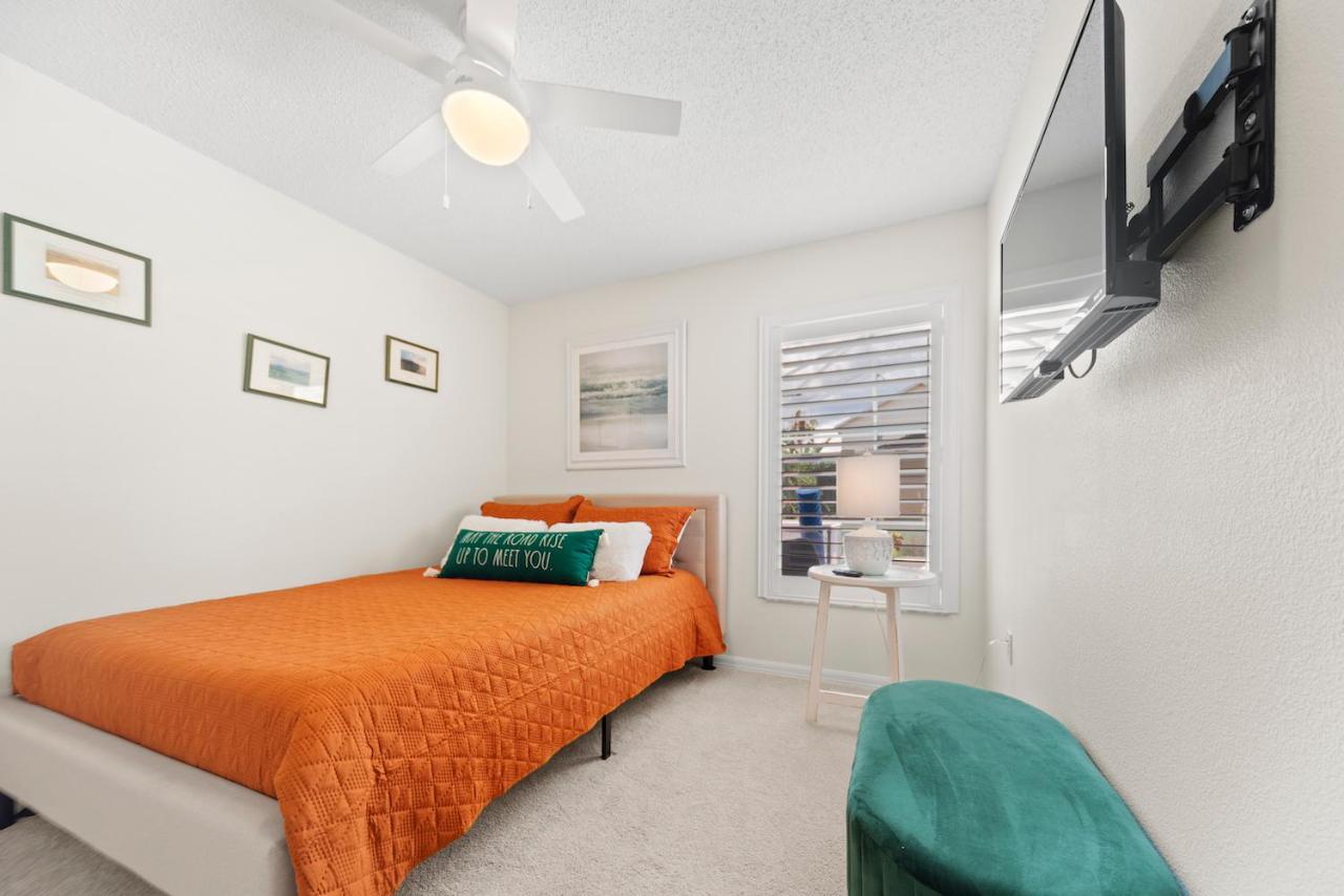Private Oasis In Kissimmee - Pool, Bbq, Free Parking Apartman Orlando Kültér fotó
